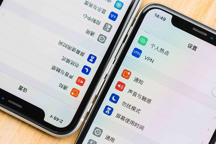 iPhone XR 的边框有多宽？iPhone XR 边框比 iPhone XS 宽吗？