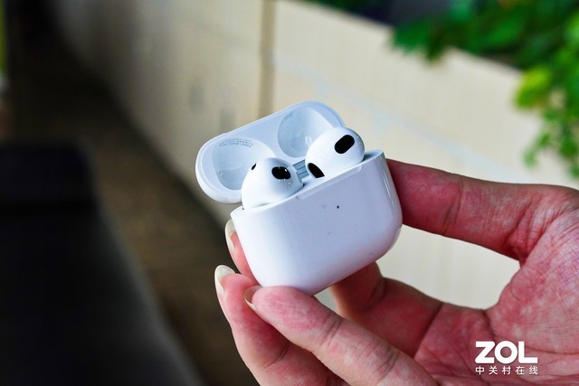 【有料评测】苹果AirPods 3评测：从失望走向惊喜 14天深度体验分享 