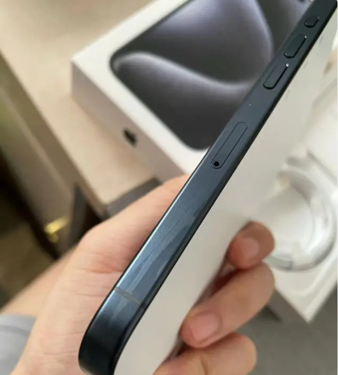 今年的iPhone 15问题多吗？iPhone 15翻车事件汇总